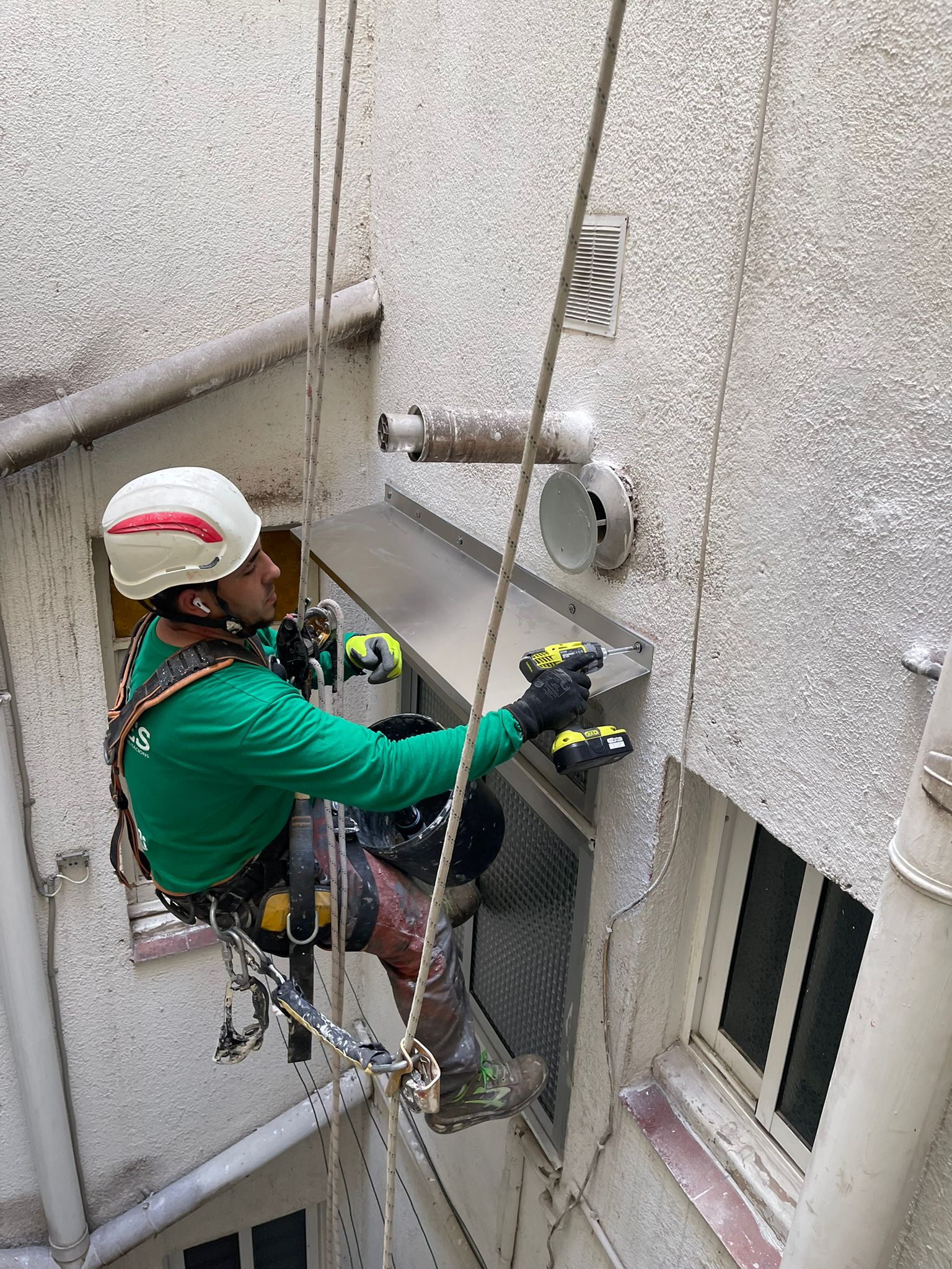 Trabajo vertical e instalación